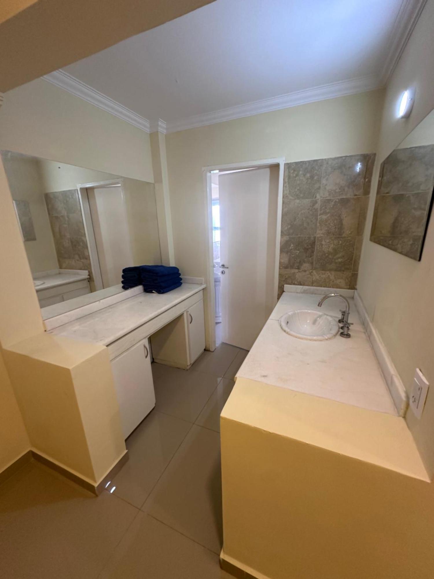 Apartment Altos De 4 *