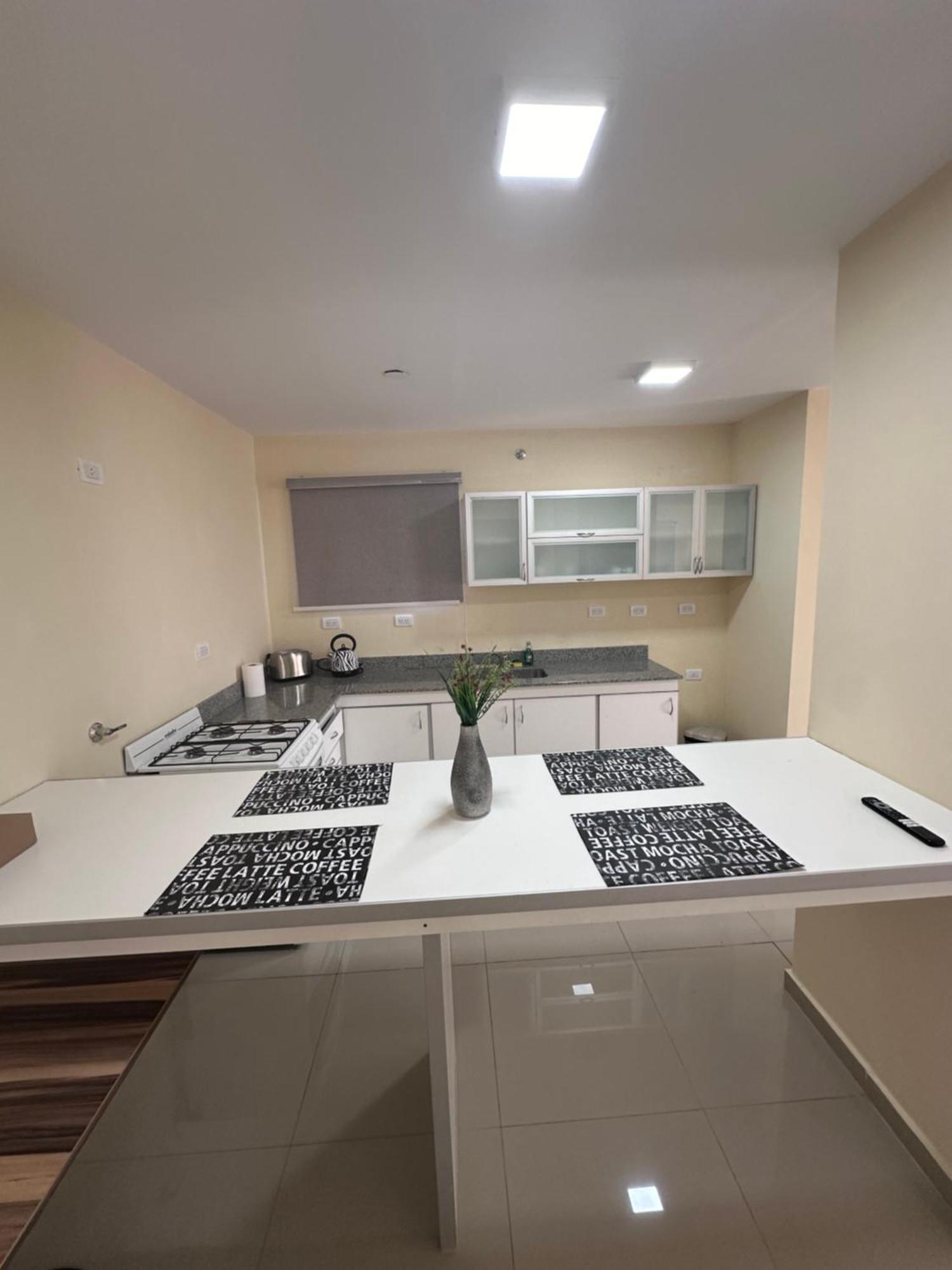 Altos De 4 Apartment *